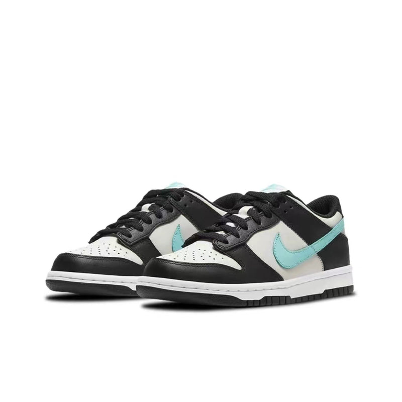 𝐍𝐢𝐤𝐞 𝐃𝐮𝐧𝐤 𝐋𝐨𝐰 𝐓𝐫𝐨𝐩𝐢𝐜𝐚𝐥 𝐓𝐰𝐢𝐬𝐭