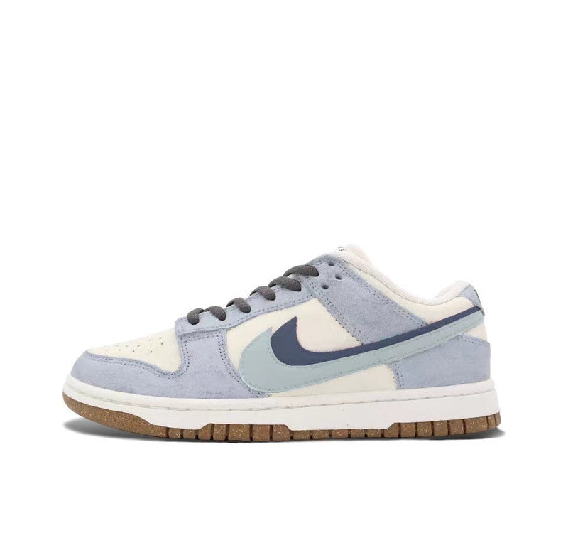 𝐍𝐢𝐤𝐞 𝐃𝐮𝐧𝐤 𝐋𝐨𝐰 𝐒𝐄 𝐛𝐥𝐮𝐞 𝐚𝐧𝐝 𝐰𝐡𝐢𝐭𝐞 𝐜𝐨𝐥𝐨𝐫